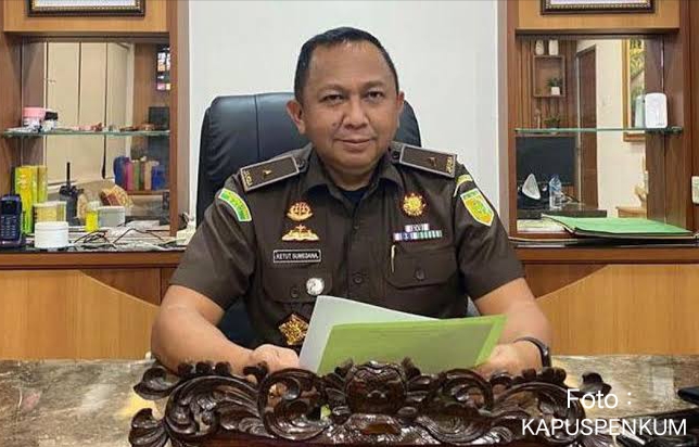 Photo of Korupsi Baja Paduan, Kejagung Periksa 6 Saksi