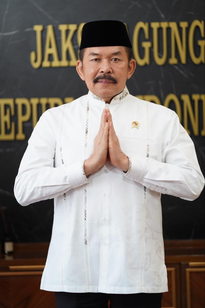 Photo of Jaksa Agung Salat Ied, Sampaikan Selamat Hari Lebaran