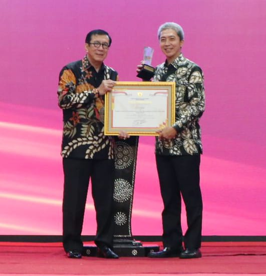 Photo of Torehkan Prestasi, Kota Bogor Peroleh Penghargaan Menkumham