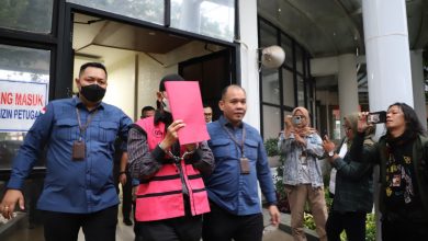 Photo of Kejagung Tetapkan 2 Mantan Pejabat  PT Surveyor Indonesia Tersangka Kasus Korupsi
