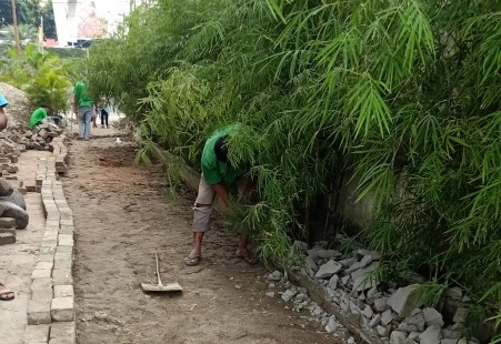 Mansyur Residence Bongkar Paving Block Depan Gang Melati