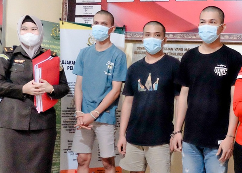 Photo of Kejari Padang Terapkan Keadilan Restoratif Pengguna Narkoba