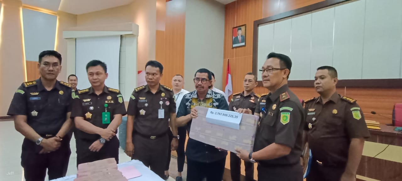 Photo of Kejati Gorontalo Sita Uang Rp2,7 M Perkara Korupsi PJU-TS Boalemo