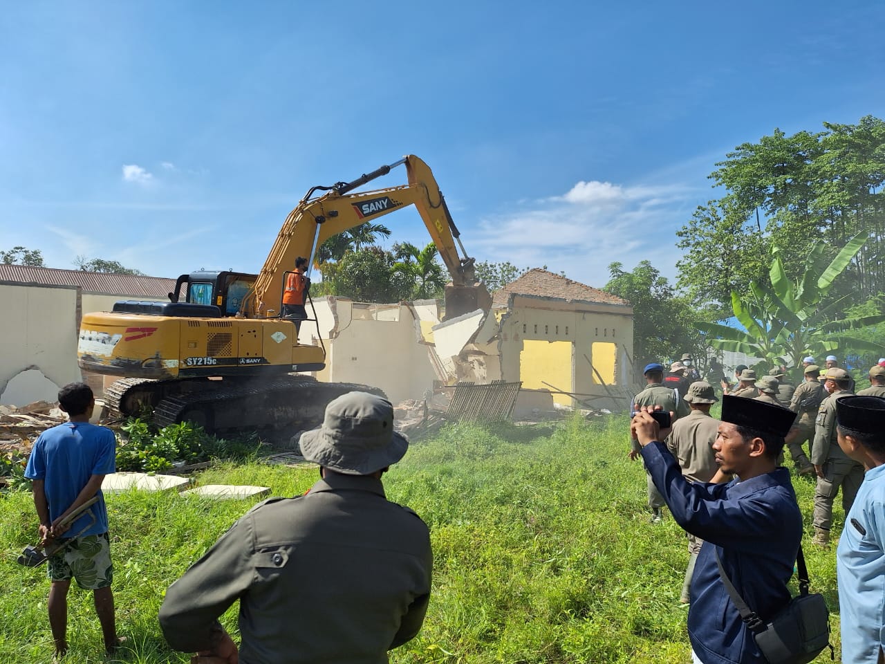 Photo of Penertiban HGU No. 152 Sampali Berlanjut, 3 Rumah dibongkar