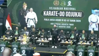 Photo of ST Burhanuddin Buka Kejurnas Karate Gojukai Piala Jaksa Agung III